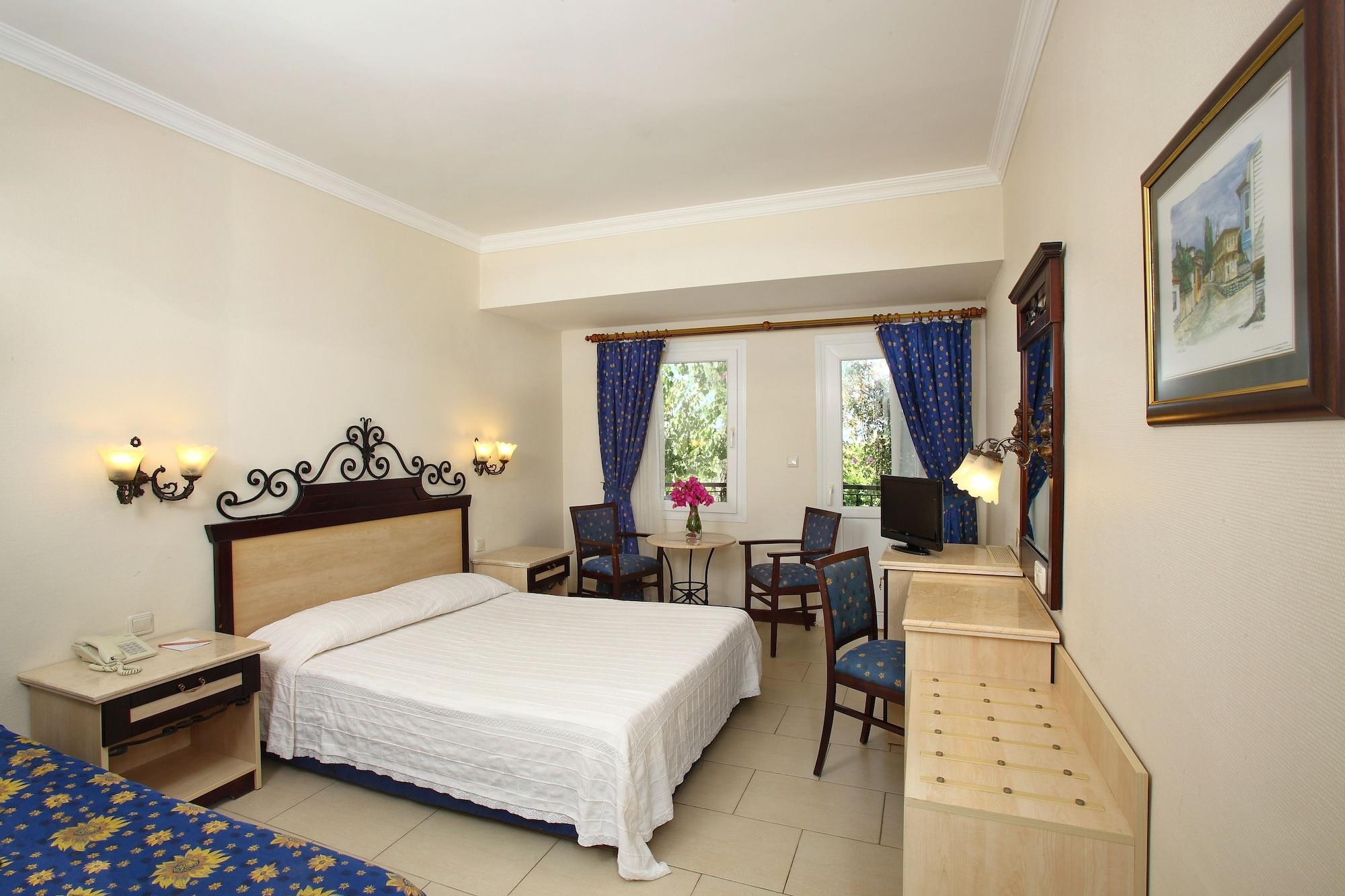 Cactus Mirage Family Club Hotel Yalikavak Exterior photo