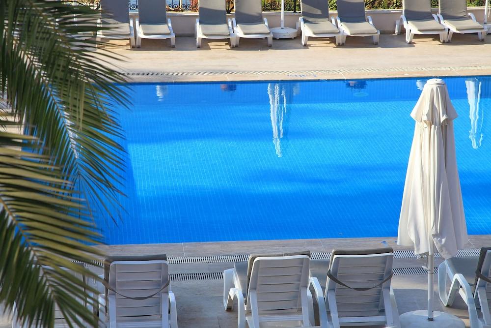 Cactus Mirage Family Club Hotel Yalikavak Exterior photo