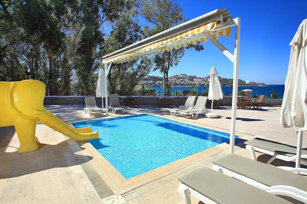 Cactus Mirage Family Club Hotel Yalikavak Exterior photo