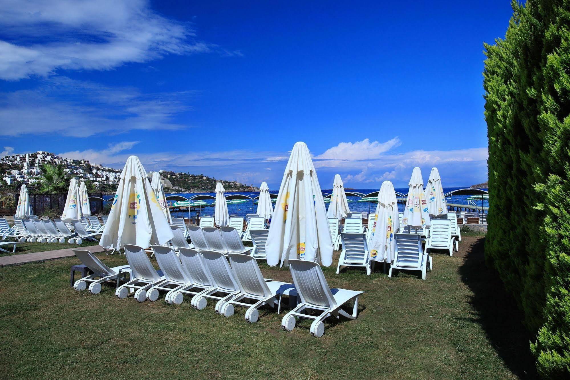 Cactus Mirage Family Club Hotel Yalikavak Exterior photo